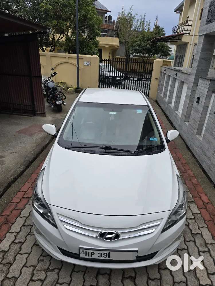 Hyundai Verna 2016 Petrol Well Maintained