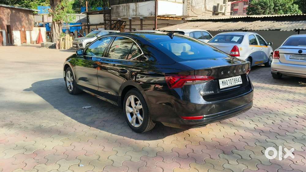 Skoda Octavia 1.8 Tsi At Style, 2021, Petrol