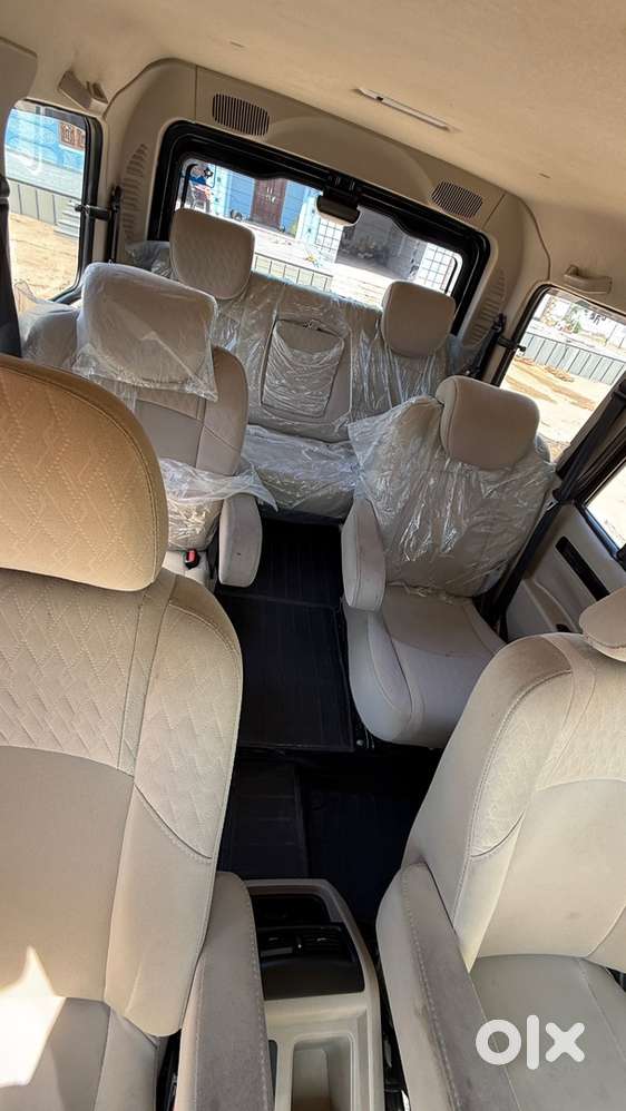 Mahindra Scorpio Classic S11