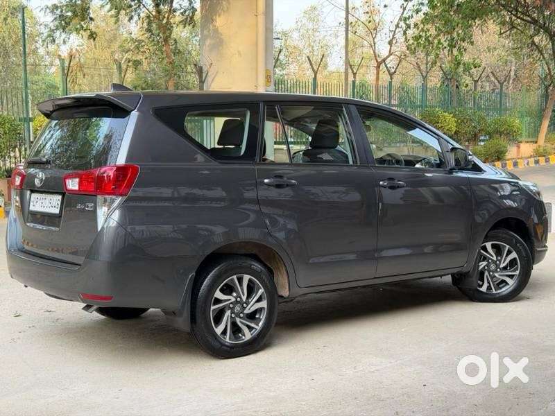 Toyota Innova Crysta [2016-2020] 2.4 Gx At 7 Str, 2022, Diesel