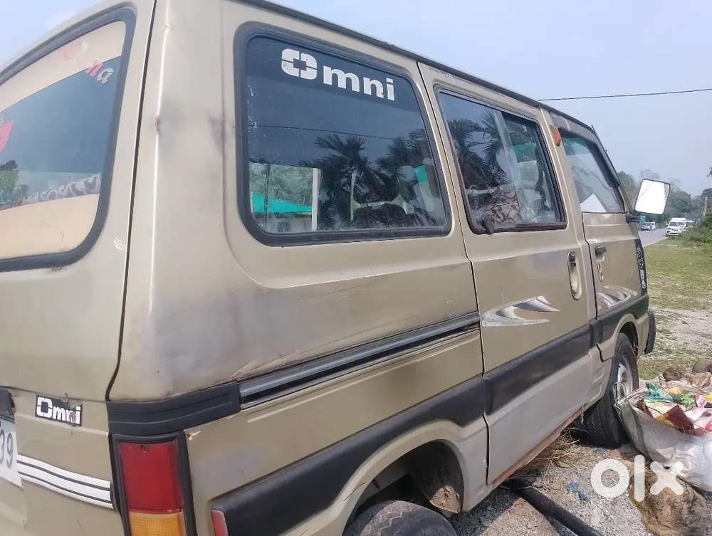 Maruti Suzuki Omni 2003 Petrol 100000 Km Driven