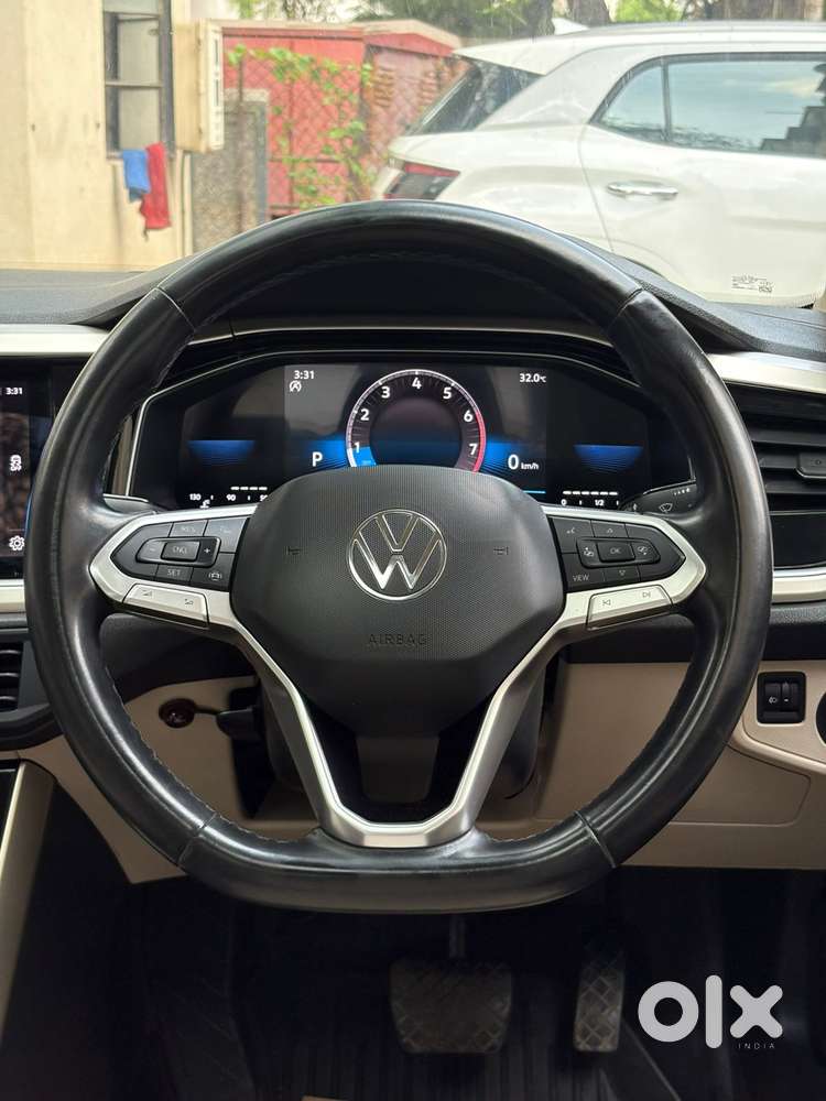 Volkswagen Virtus 1.0 Topline Tsi At, 2023, Petrol