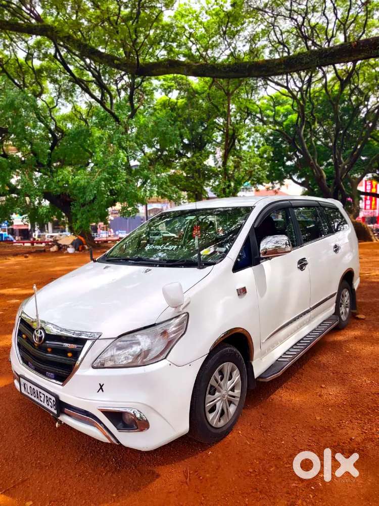 Toyota Innova 2005 Diesel 8 Str