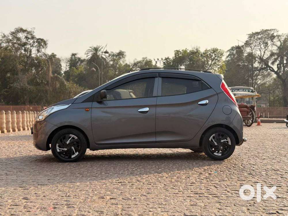 Hyundai Eon 0.8 Magna Plus Airbag, 2017, Petrol
