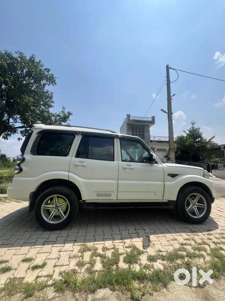Mahindra Scorpio S6 Plus 2017 Diesel