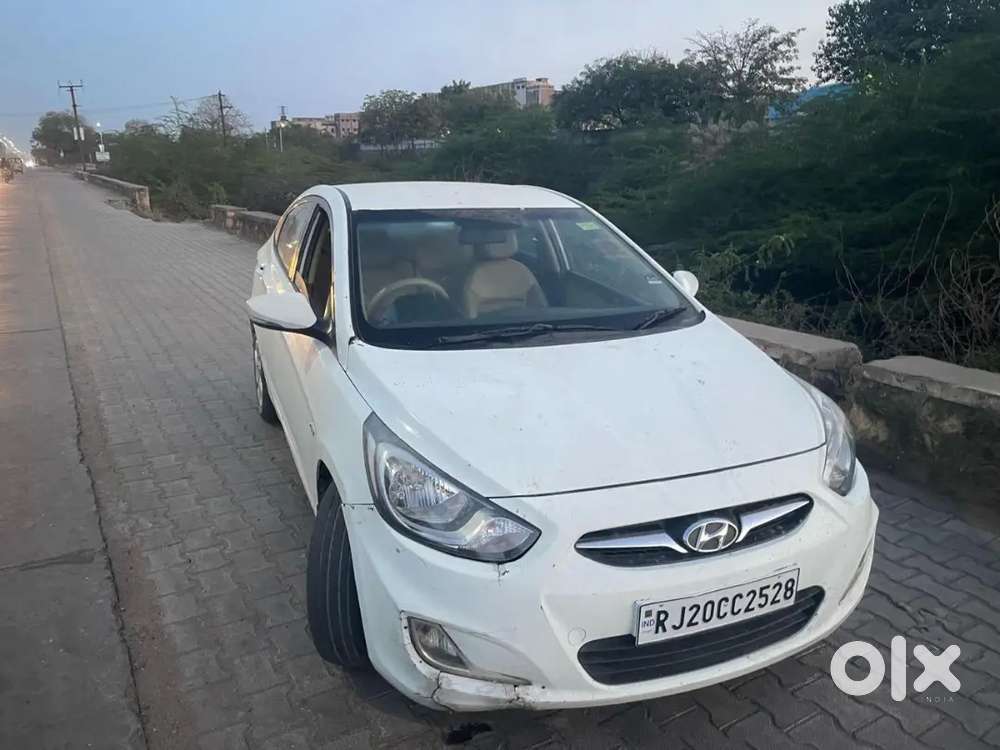 Hyundai Fluidic Verna 2012 Diesel 138000 Km Driven