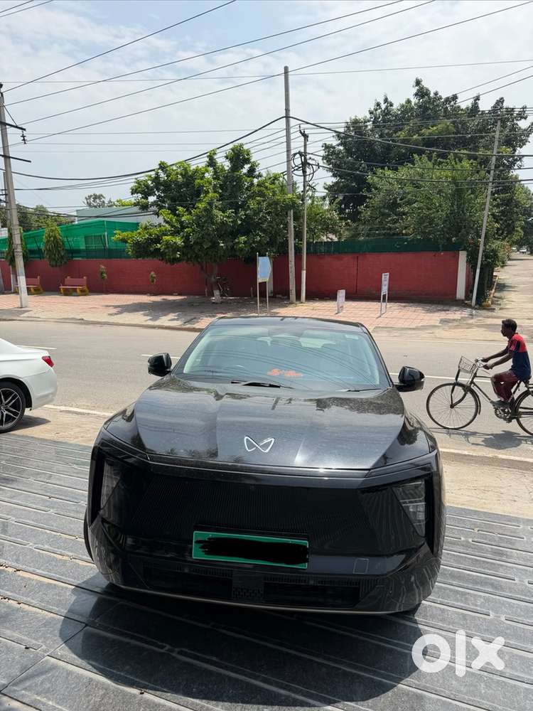 Mahindra Xev 9e 2025 Electric Well Maintained
