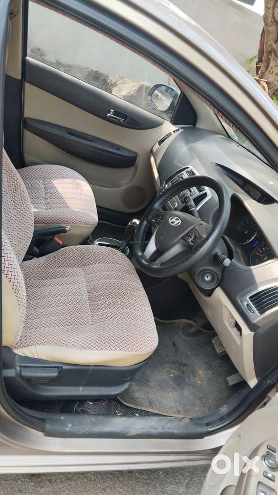 Hyundai I20 Sportz 1.2 Bs-iv, 2012, Petrol