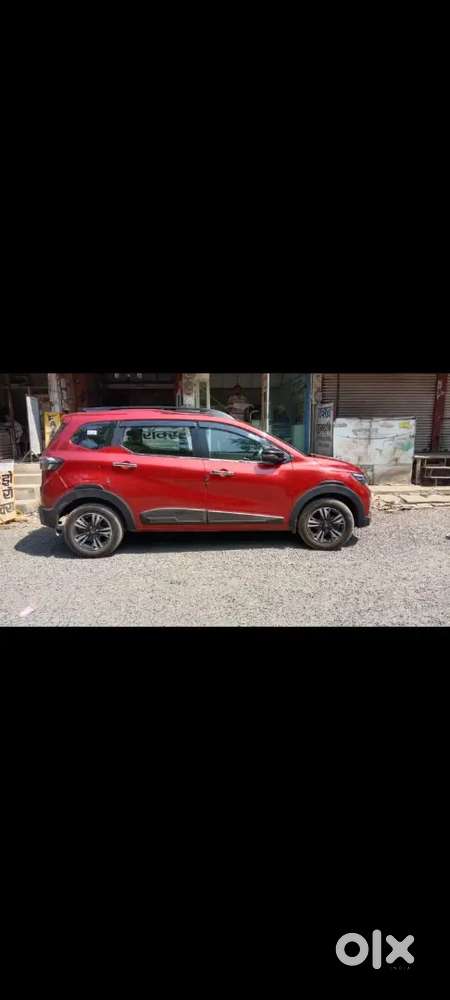 Renault Triber Petrol 2025