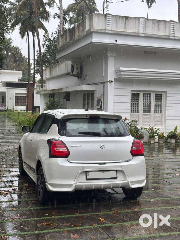 Maruti Suzuki Swift 2018 Zxi Plus, 2020, Petrol
