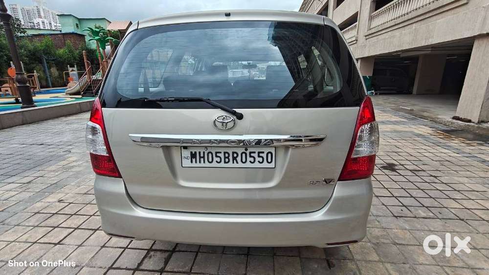Toyota Innova 2.5 Ev (diesel) Ps 8 Seater Bs Iv, 2013, Diesel