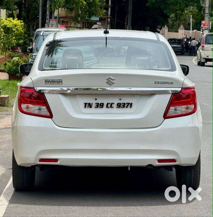 Maruti Suzuki Swift Dzire Vdi Optional, 2017, Diesel