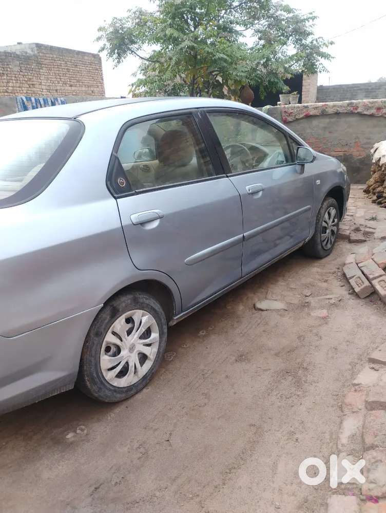 Honda City Zx 2008 Cng & Patrol