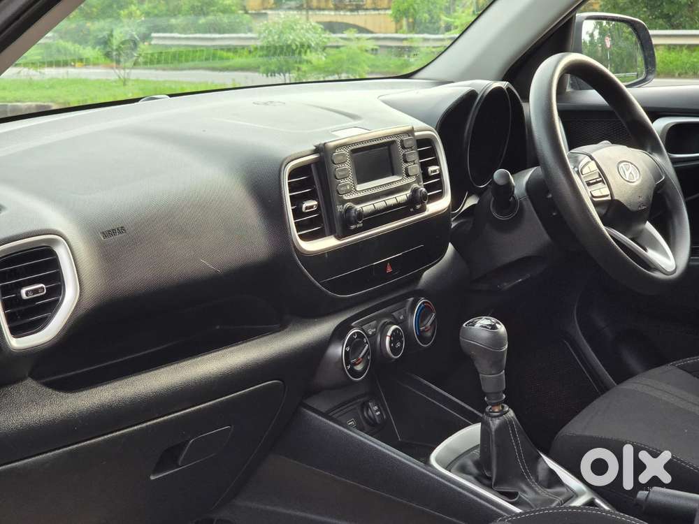 Hyundai Venue S, 2021, Petrol
