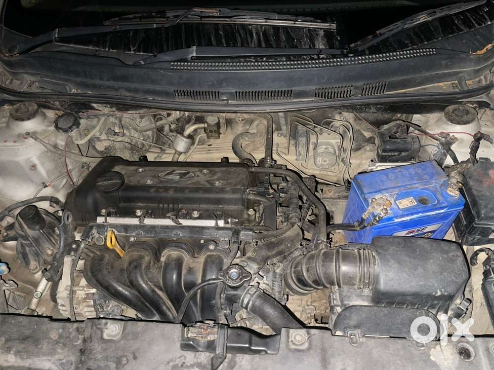 Hyundai Verna Petrol 2011 In Mint Condition With 4 New Tires