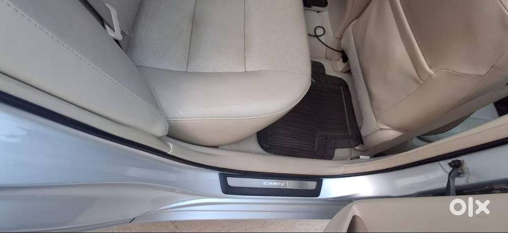 Toyota Camry 2013 Petrol Well Maintained