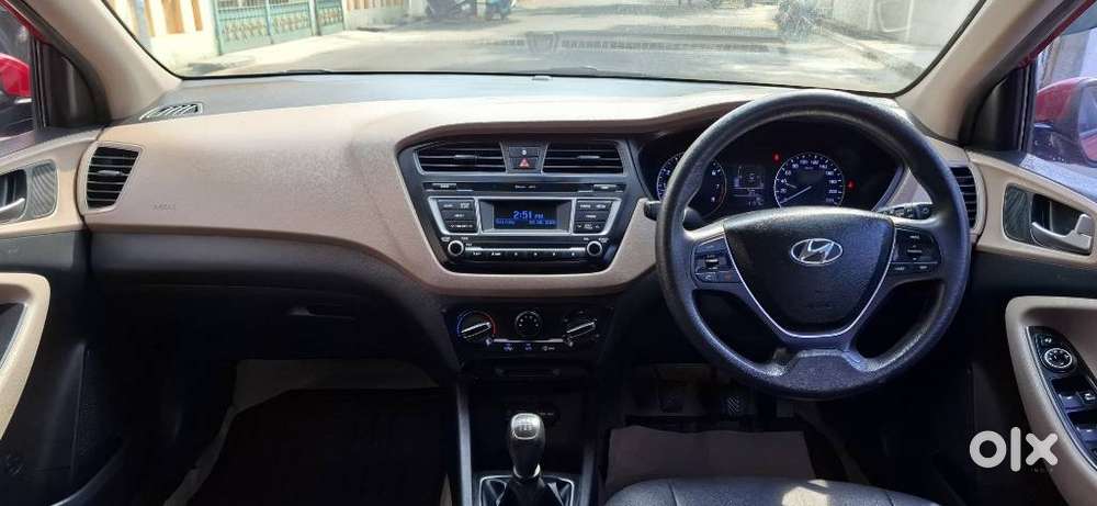 Hyundai I20 Sportz 1.2 Bs-iv, 2017, Petrol