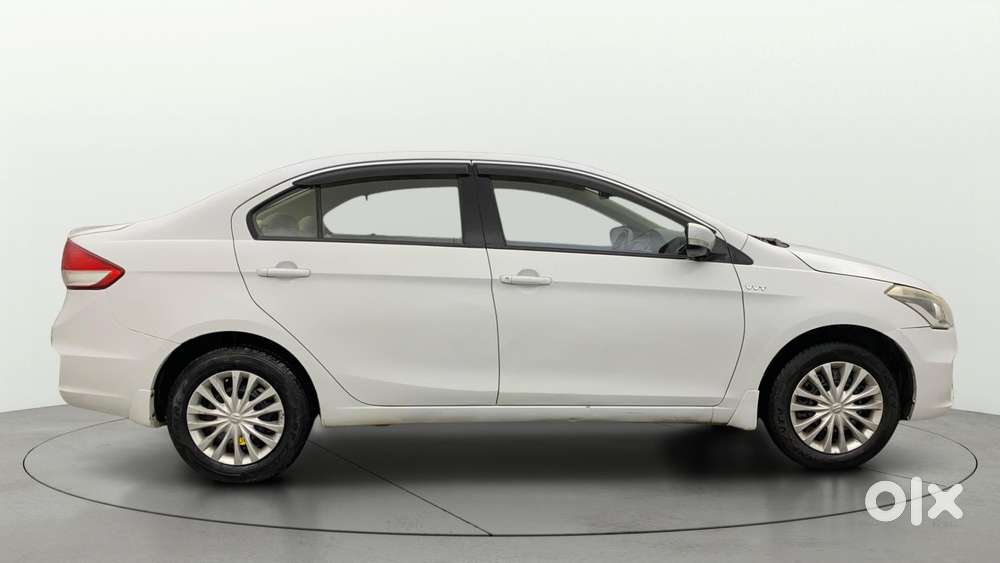 Maruti Suzuki Ciaz 2014-2017 Vxi Plus, 2016, Petrol