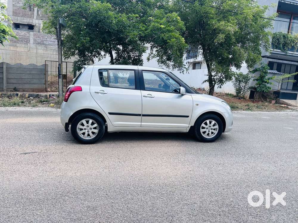 Maruti Suzuki Swift Vvt Zxi, 2008, Petrol