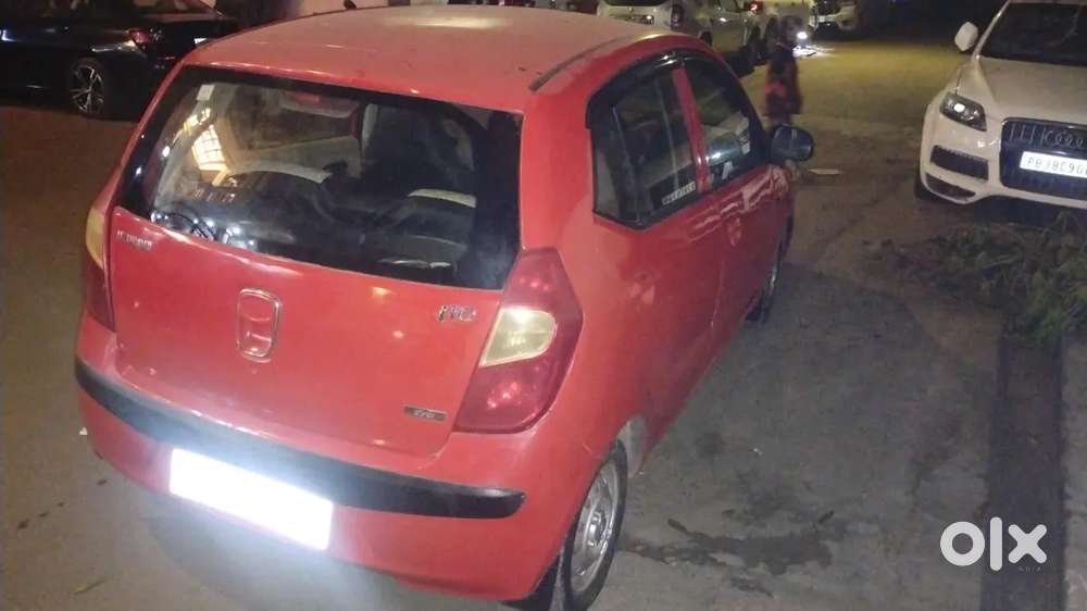 Well Maintained Red Hundai I10