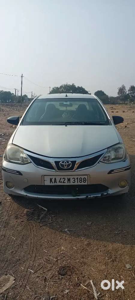 Toyota Etios Liva 2011 Diesel 281000 Km Driven
