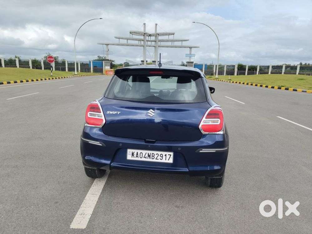 Maruti Suzuki Swift Vxi Optional, 2022, Petrol