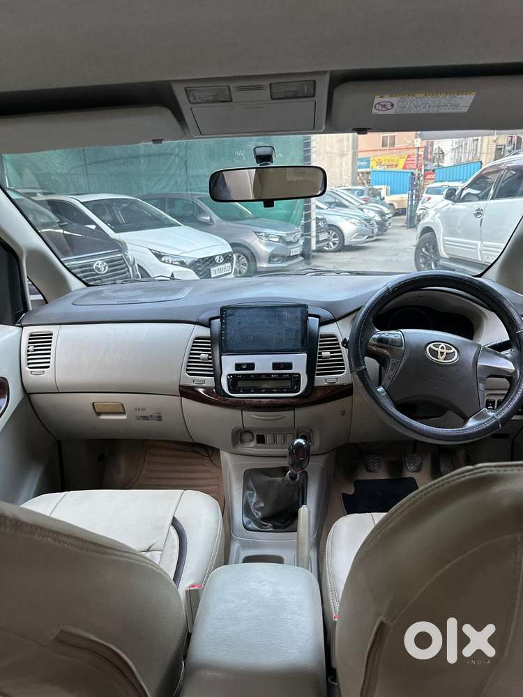 Toyota Innova 2.5 V 7 Str, 2013, Diesel