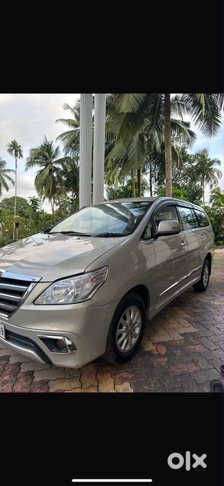 Toyota Innova Diesel 2012