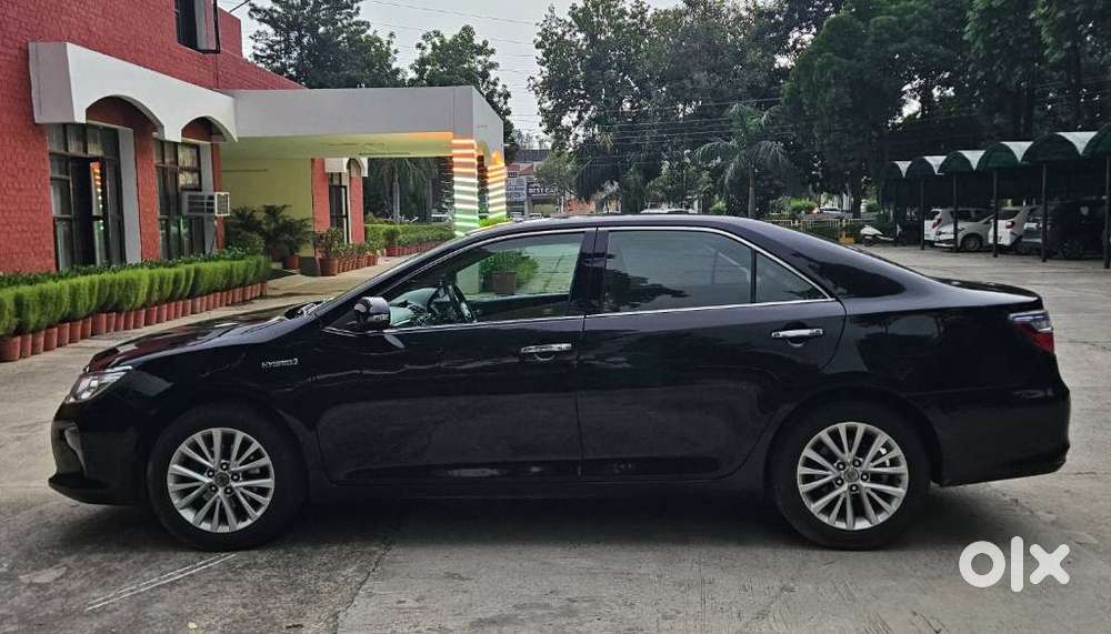 Toyota Camry Hybrid, 2016, Petrol