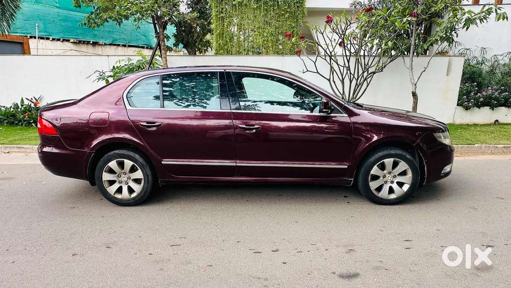 Skoda Superb 1.8 Elegance Tsi At, 2010, Petrol