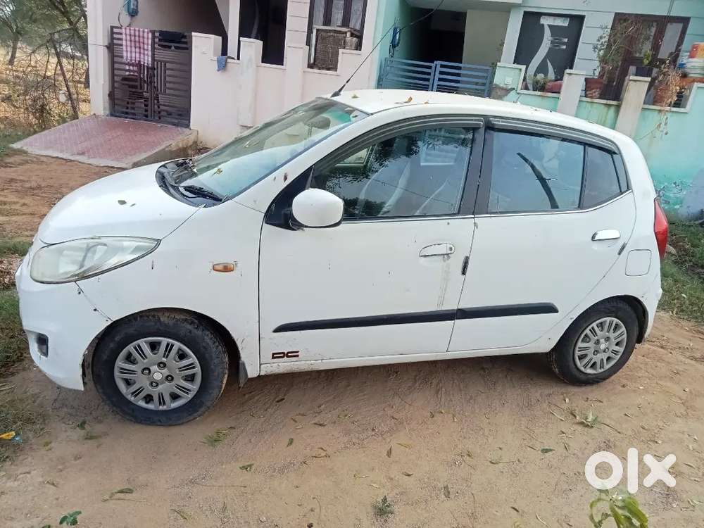 Hyundai I10 Asta 2016 Model Cng On Paper Hr No
