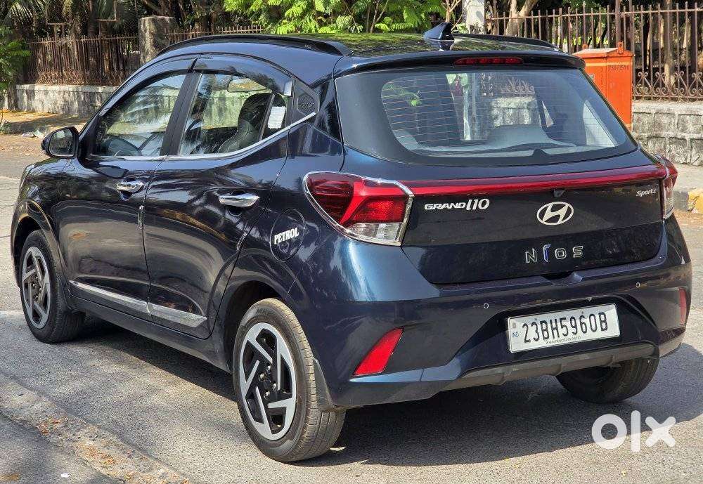 Hyundai Grand I10 Nios Amt Sportz, 2023, Petrol