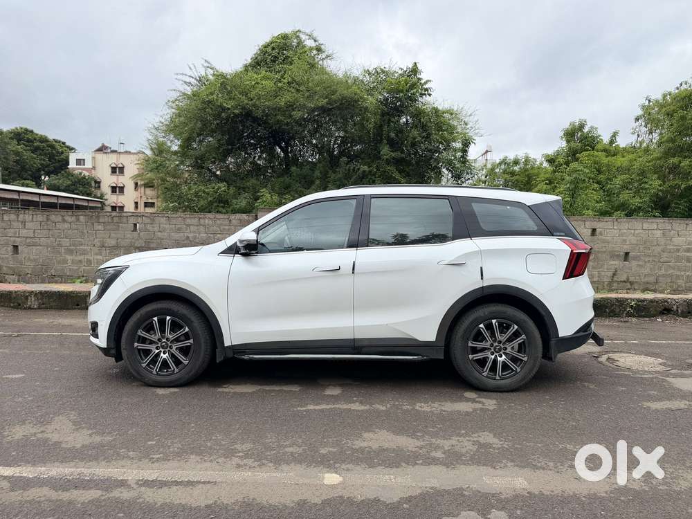 Mahindra Xuv700 2.2 Ax 7 Diesel Mt Luxury Pack Str, 2021, Diesel