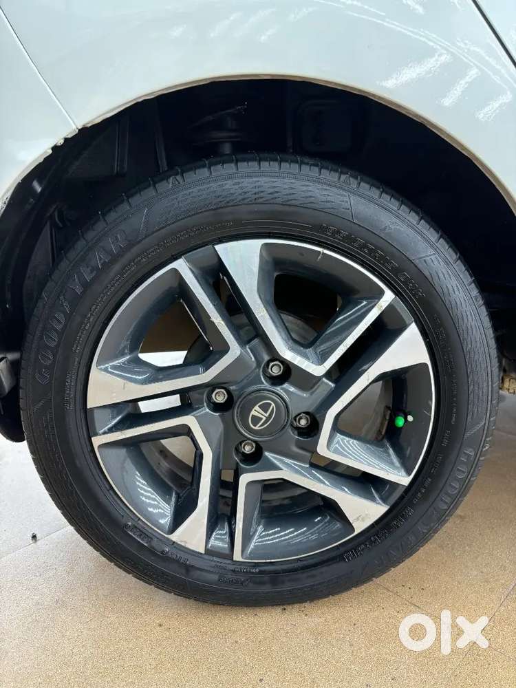 2019 Tata Tiago Revotron
