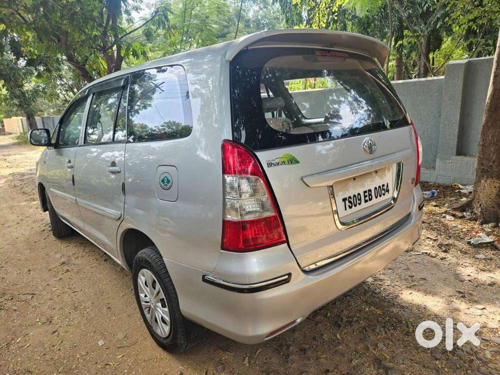 Toyota Innova 2.5 G (diesel) 8 Seater, 2014, Diesel