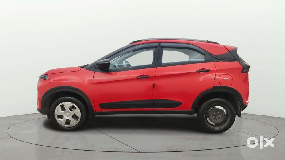 Tata Nexon Pure 1.5 Revotorq Diesel 6mt, 2024, Diesel