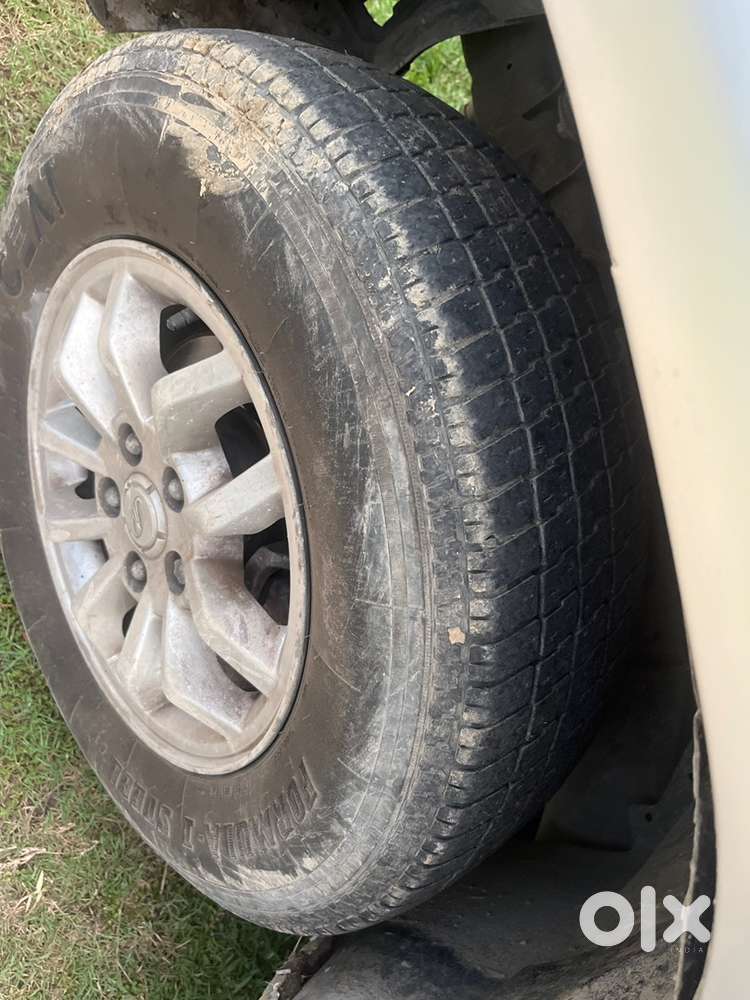 Mahindra Tuv 300 Diesel 2018