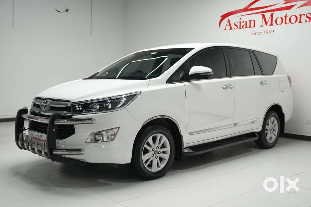 Toyota Innova Crysta 2.4 V 7 Str, 2019, Diesel