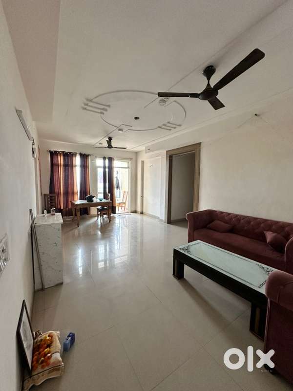 MASTER BEDROOM ~ MALE WORKING PROFESSIONAL – NO BROKER GENUINE POST