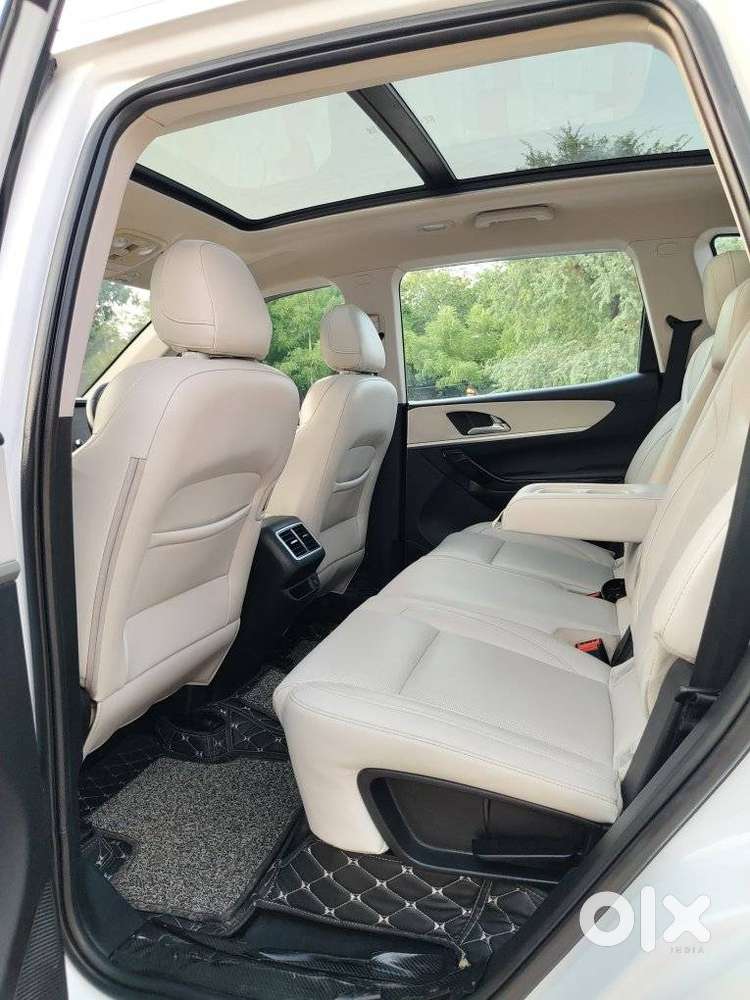 Mahindra Xuv700 Ax7 Awd, 2022, Diesel