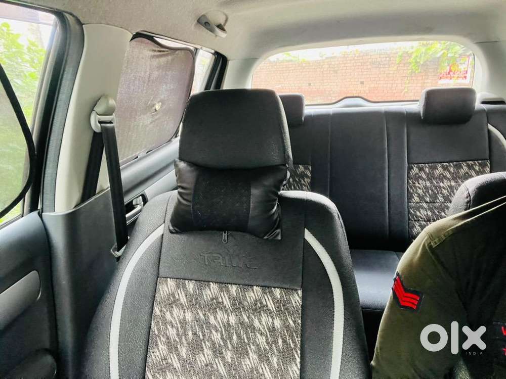 Maruti Suzuki Swift 2010 Petrol+cng  Ch Regd. 95000 Km Driven