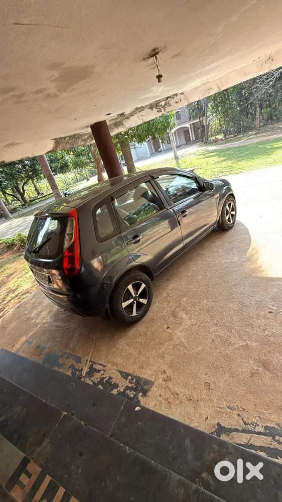 Ford Figo 2010 Diesel Well Maintained All New Tyres Ac Good Condetion