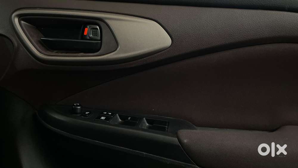 Maruti Suzuki Fronx Delta Plus 1.2l Ags, 2023, Petrol