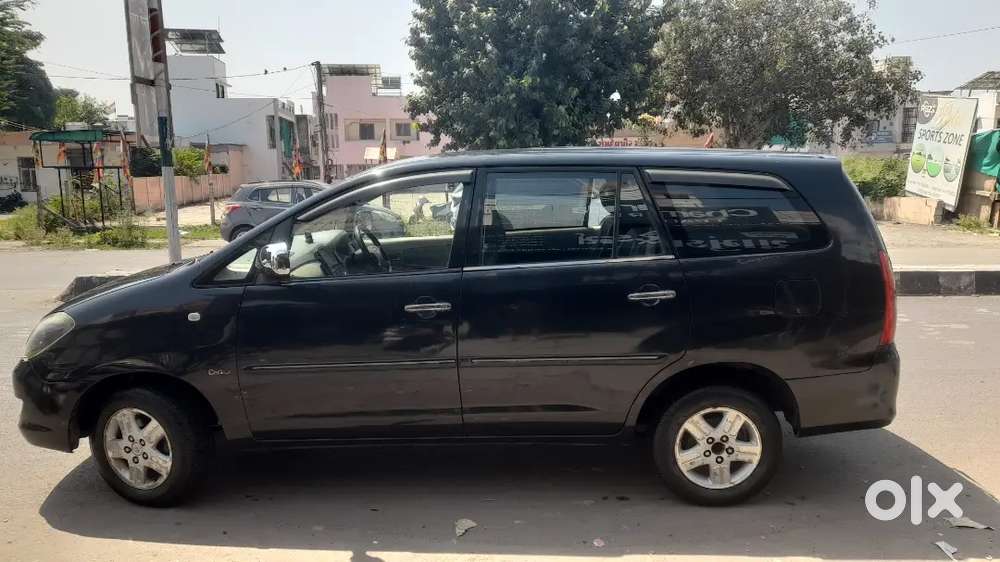 Toyota Innova 2.5 E 2007 Diesel Manual