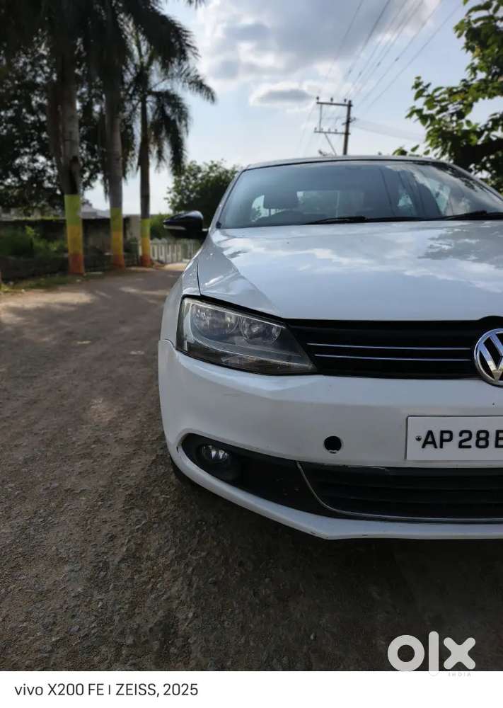 Volkswagen Jetta 2012 Diesel 260000 Km Driven