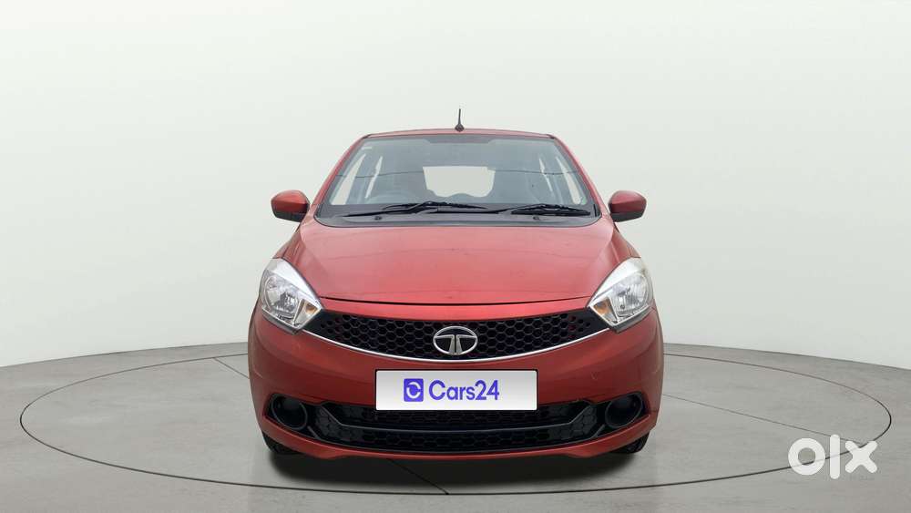 Tata Tiago 1.2 Revotron Xt, 2017, Petrol