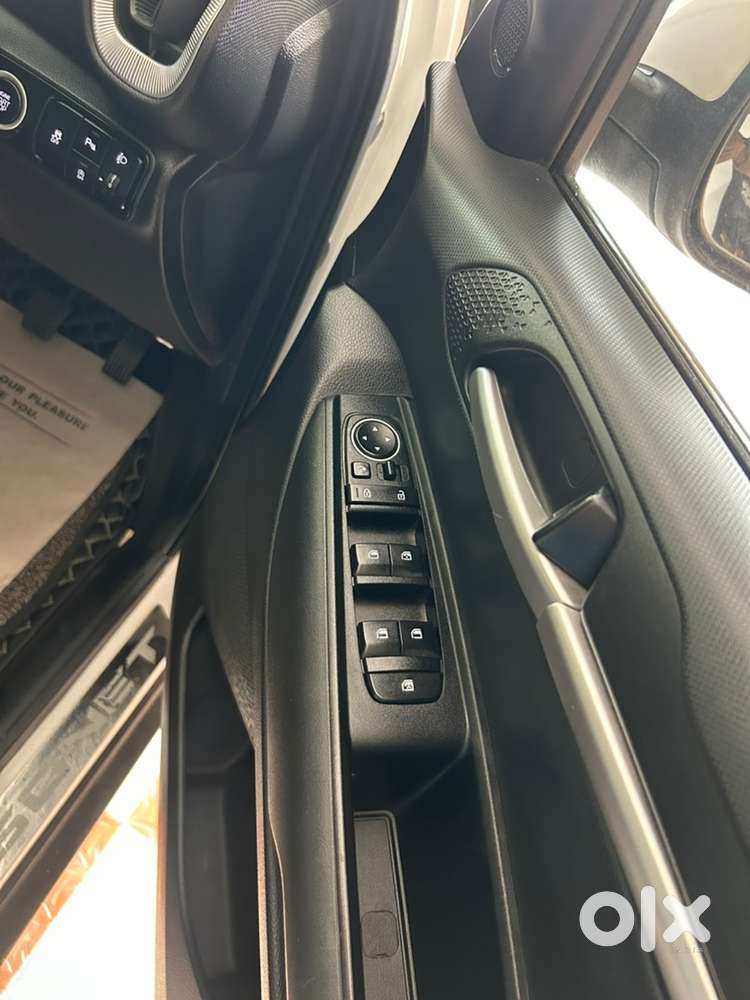 Kia Sonet Petrol 2024 Htk Plus