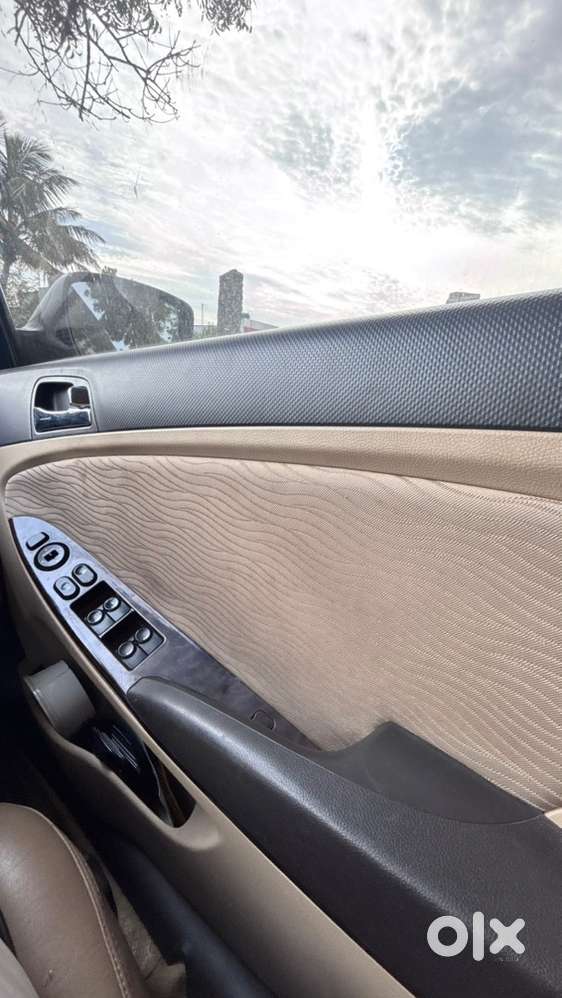Hyundai Verna Diesel 2014 Car
