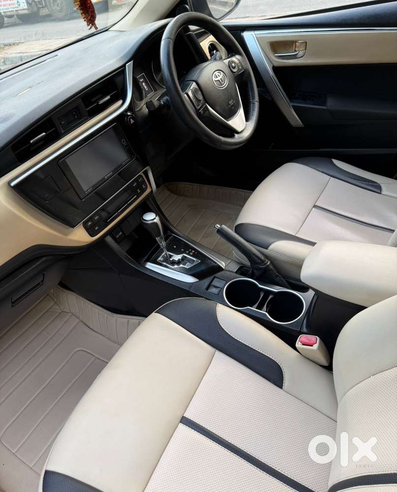 Toyota Corolla Altis 1.8 G Cvt, 2018, Petrol