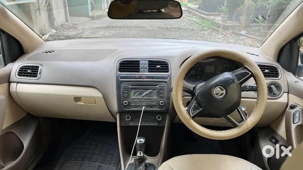 Skoda Rapid Elegance 2014 Automatic